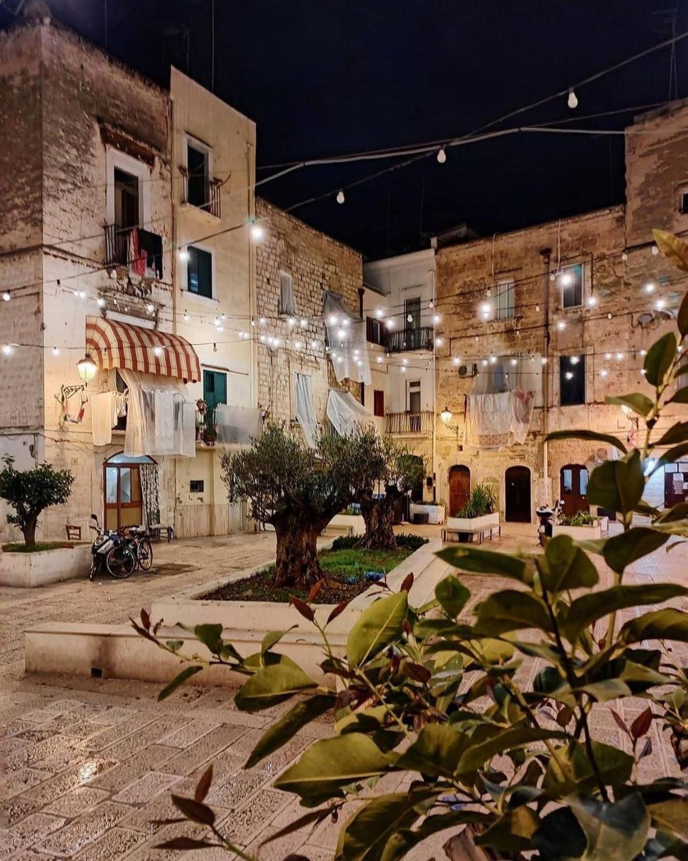 La Casa Degli Innamorati Бари Экстерьер фото